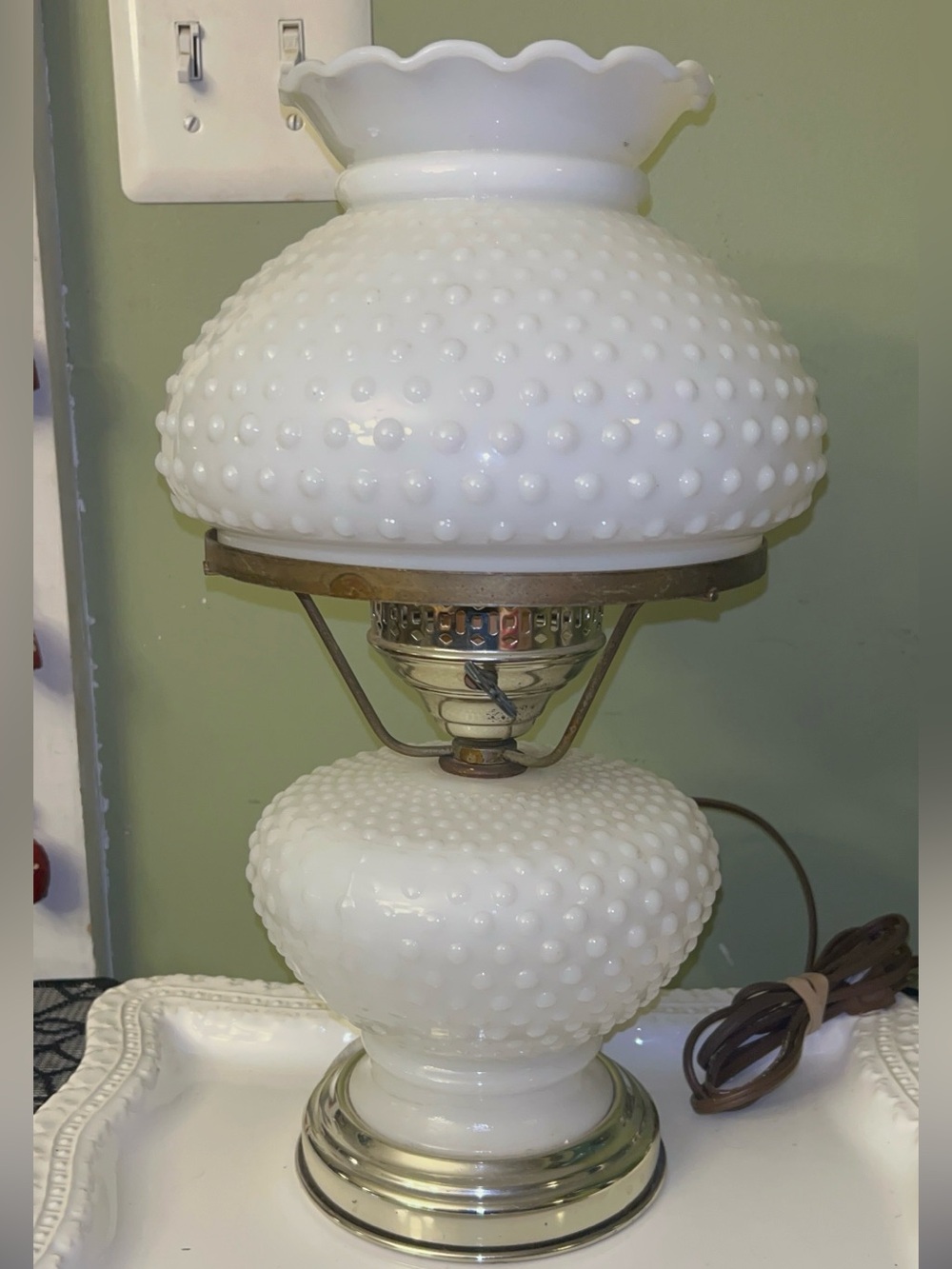 White Hobnail Milk Glass 3-Way Mid Century Hurricane Table Lamp